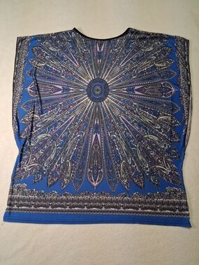 4/20$ Monte Milano Women's Blue Paisley Medallion Tunic Top